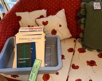 Items Located In The Sun Room