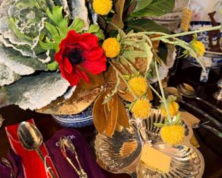 Items Located In The Dining Room