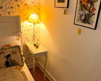 Items Located In The 1st Bedroom