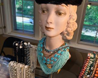 Items Located In The 3rd Bedroom