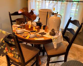 Preview Photo ~ Items In The Kitchen