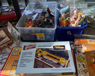 Items Located In The Sun Room / Office