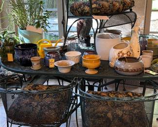 Items Located In The Sun Room