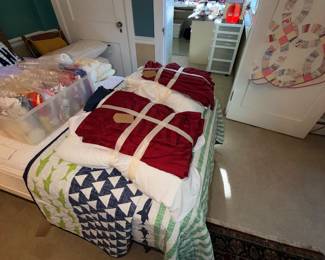 Items Located In The 4th Bedroom