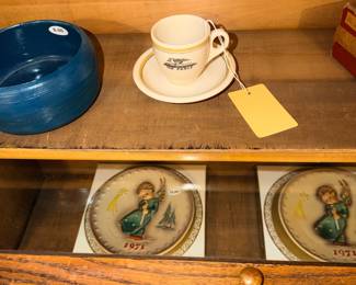 Items Located In The Entry Way