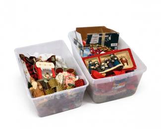 93 LargeVintageChristmasDcorMysteryLot