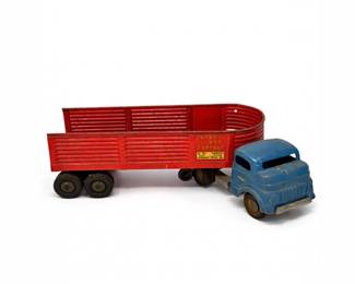 1 VintageStructoPressedSteelTruckwTrailer