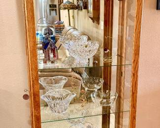 Excellent Oak Wood Glass Display cabinet with both sides locking doors.