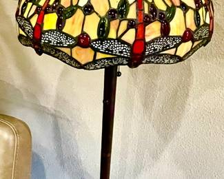 Meyda Tiffany style GLASS Floor lamp