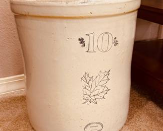 Antique Rare Tapered #10 Western Maple Leaf Crock