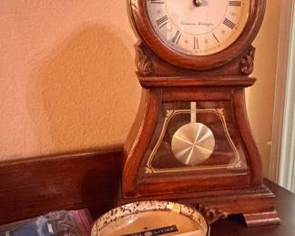 Modern Antique style Shelf clock 