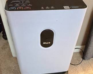 Shark Air cleaner