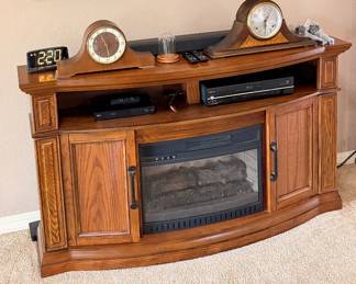 Tv/Fireplace stand in great condition