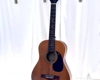 Greg Bennett - Samick Acoustic Guitar