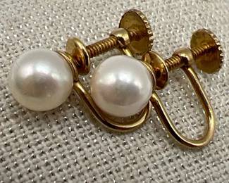14K Gold Pearl Earrings — Vintage Fine Jewelry