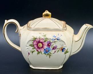 vintage Sadler England Cube Teapot