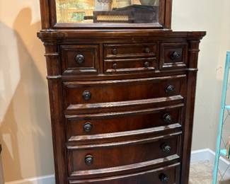 Quality Broyhill— mirror can be removed—dovetail drawers plus the bottom drawer is cedar.