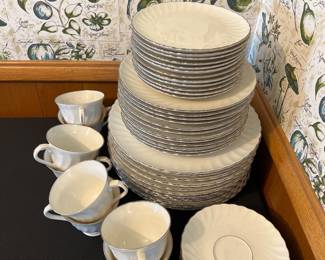 52 Piece Silhouette by Syracuse China Set