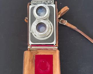 Vintage Ricohflex Model VII