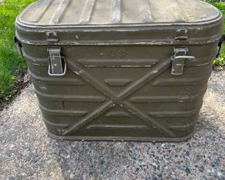 1956 Knapp-Monarch Military Cooler