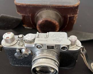 Leica DPR Ernst Leitz Camera and Case