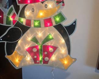 CHRISTMAS PENGUIN LIGHT