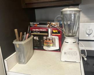 KITCHEN  BLENDER  CHOPPER