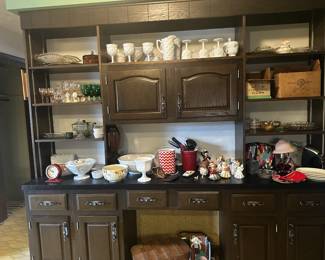 MISC. DECOR  MILK GLASS  FIGURINES