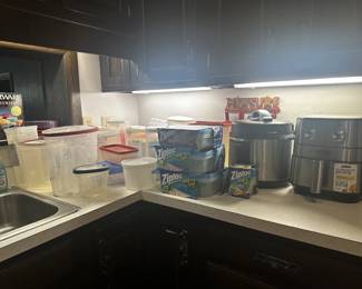 KITCHEN TUPPERWARE  STORAGE CONTAINERS