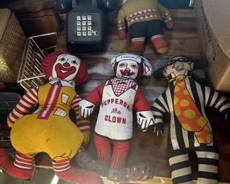 VINTAGE 1970S MCDONALDS 16IN PLUSH DOLLS
