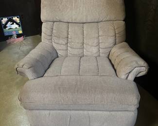 FURNITURE  RECLINER III