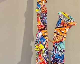 Art Graffiti Saxophone Statue