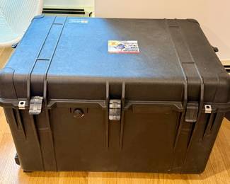 Pelican 1660 Case (for fragile, fine equipment)