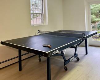 Stiga Ping Pong Table