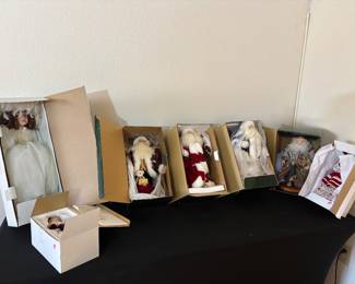 Boxed Dolls & Christmas Santas