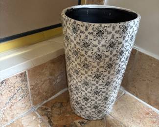 Black and White Ceramic Vase Etc….