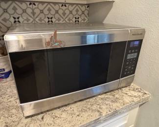 Frigidaire Microwave