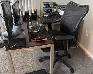 Desk with Return & File