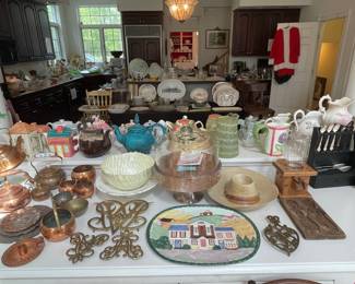 Copper and Brass Kitchenware and Decorative Items