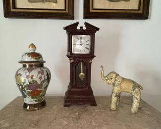 Vintage Decorative Ginger Jar and Table Clock