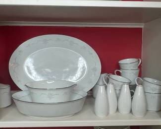 Noritake Casablanca Dinnerware Vtg