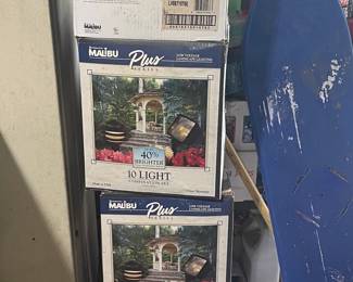 Malibu Plus Series Low Voltage Landscape Lighting Combination Set