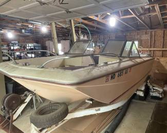 1977 Galaxy Boats 180 Bowrider
