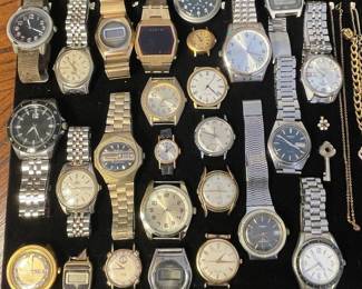 Assorted Vintage and Modern Wristwatches, including Timex and Helbros
