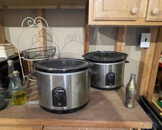 West Bend Crockery Cooker Slow Cookers and Glass Beverage Dispensers