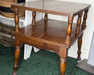 Two-Tiered Vtg End Table