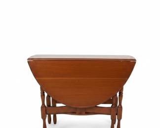 Drop Leaf Gateleg Table