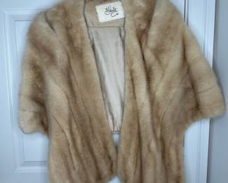 The Jelt Co. Mink Fur Stole Vtg