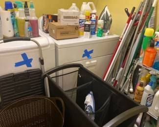 Wow Wee What A Cleaning  Laundry Lot