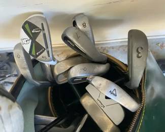 MacGregor Golf Bag And Clubs